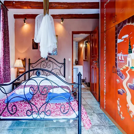 The Traditional Of Crete *